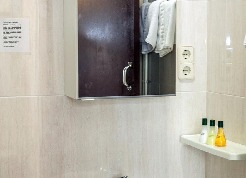 호텔 입구 사진